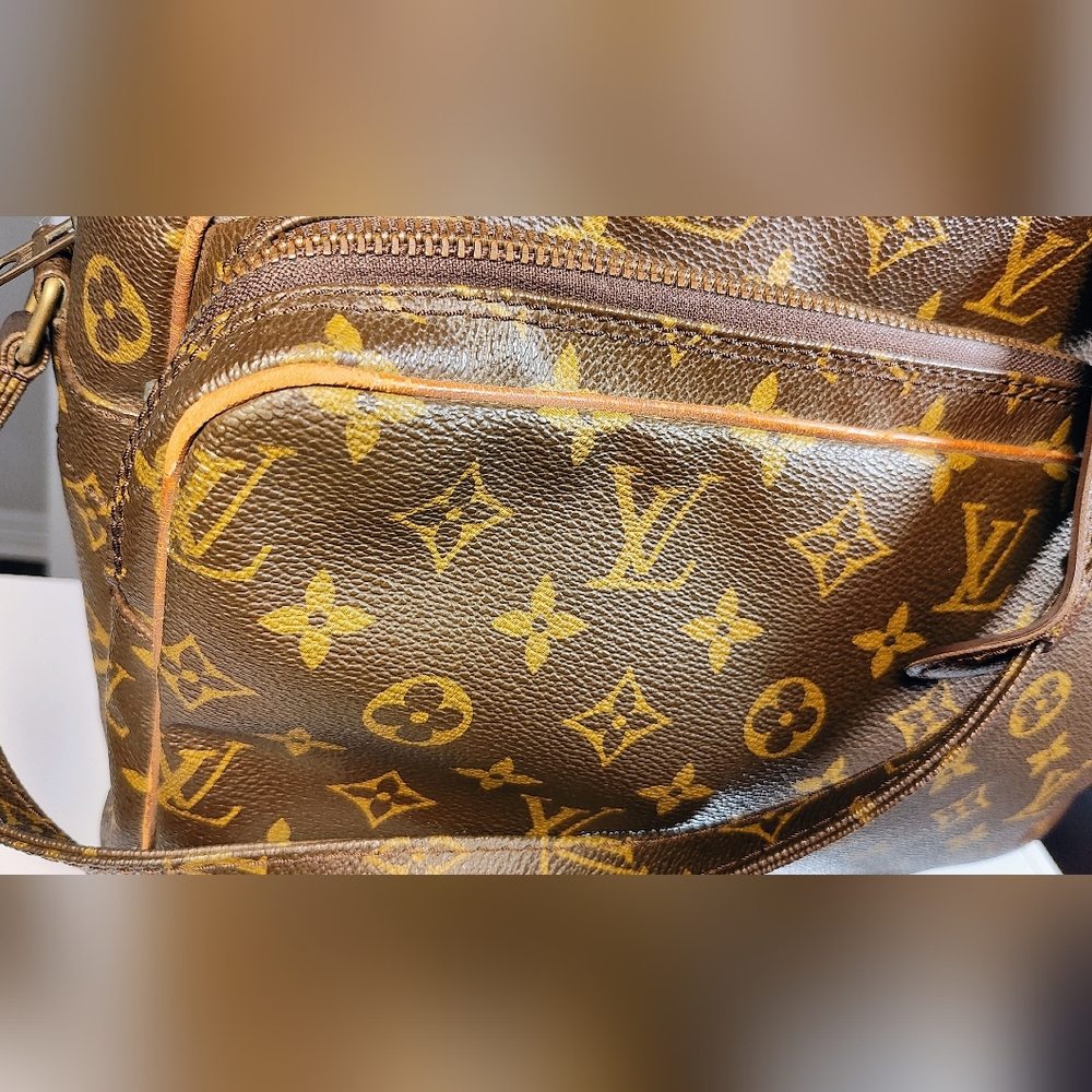 Vintage Louis Vuitton Monogram Large GM Nile Messenger Bag Unisex Shoulder - Picture 3 of 16